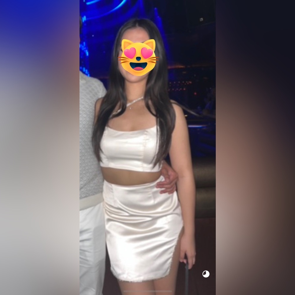 Bnwt Two Piece Set - image 2